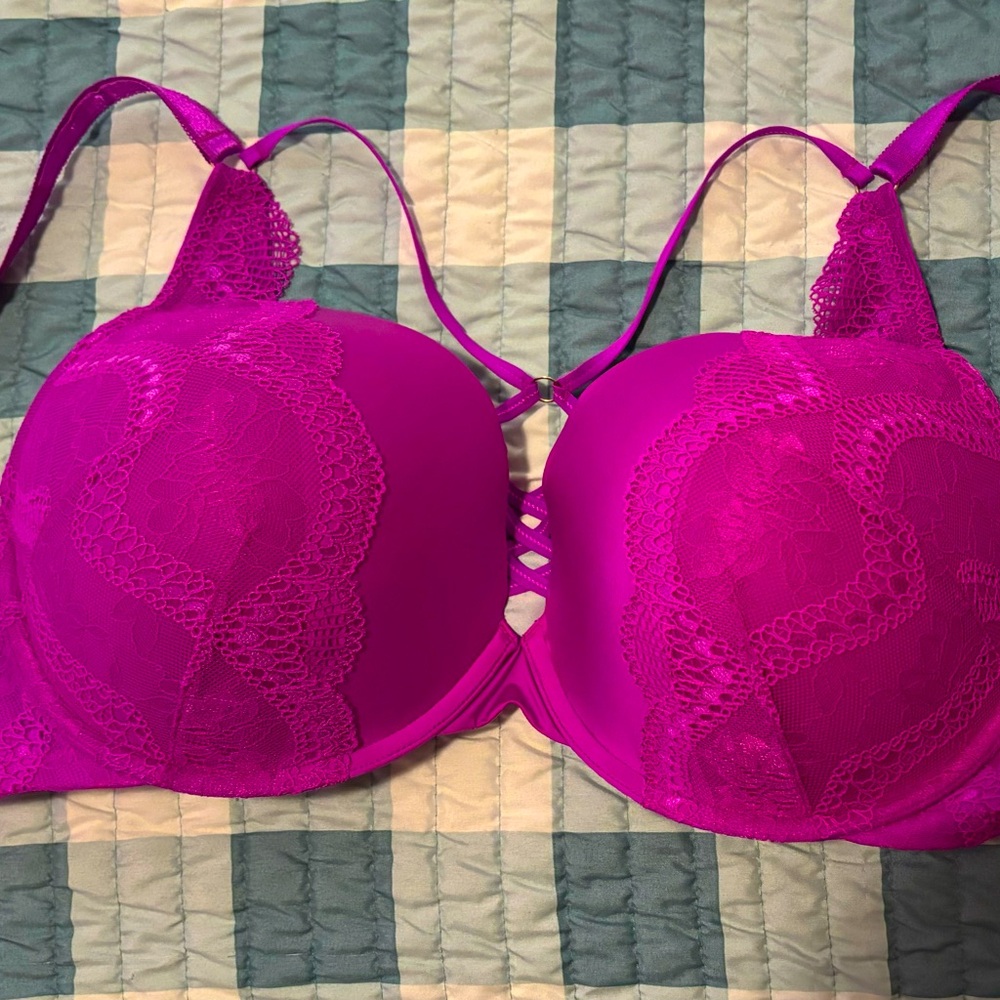 Torrid Push up Plunge 42DDD NWOT Neon Purple Bra